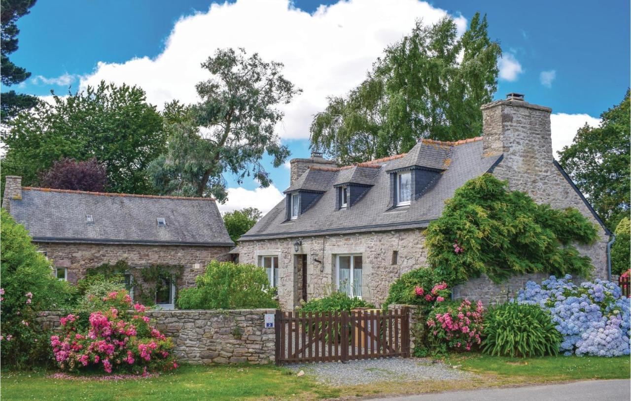 Nice Home In Plehedel With Wifi Luaran gambar
