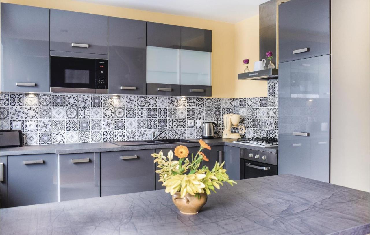 Nice Home In Plehedel With Wifi Luaran gambar