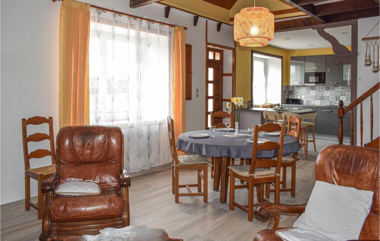 Nice Home In Plehedel With Wifi Luaran gambar